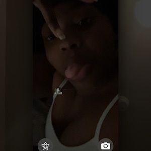 Meet your Posher, Isyss